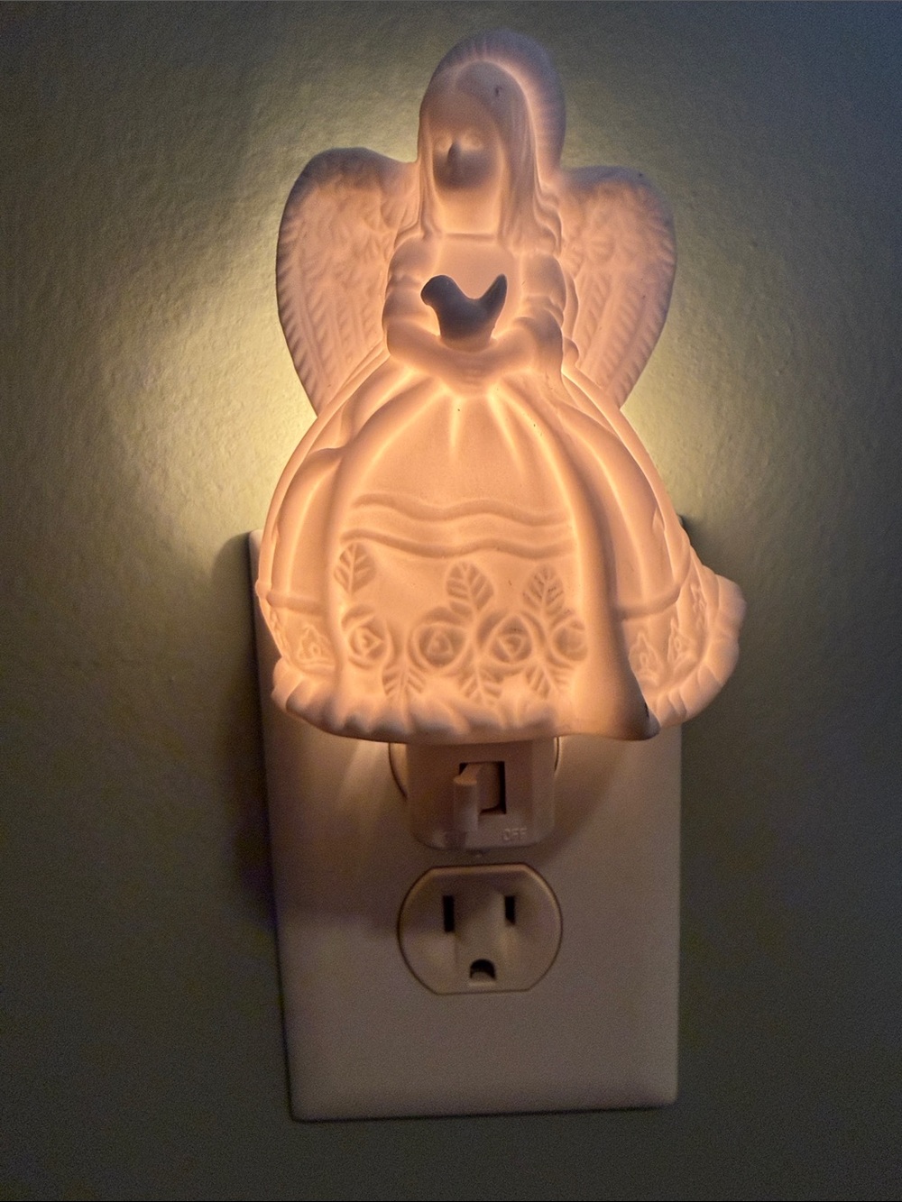 Angel Night Light Wall Decor - Soft White